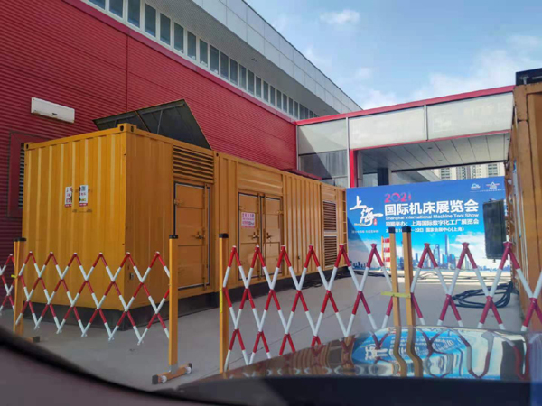 衡南发电车出租-发电机无电压或电压太低怎么办？