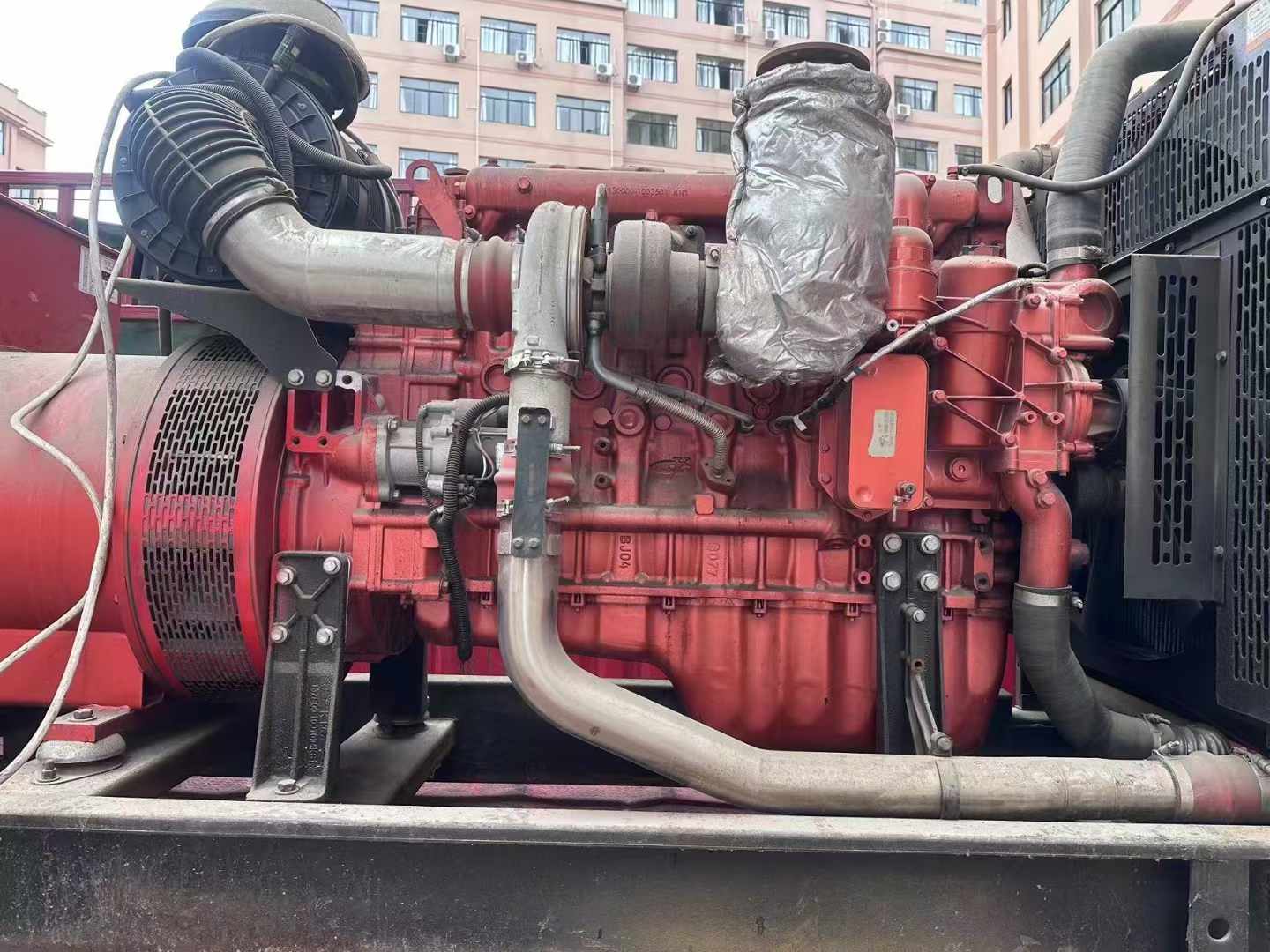 衡南如何选择适合 600kW 柴油发电机组的过载保护器？