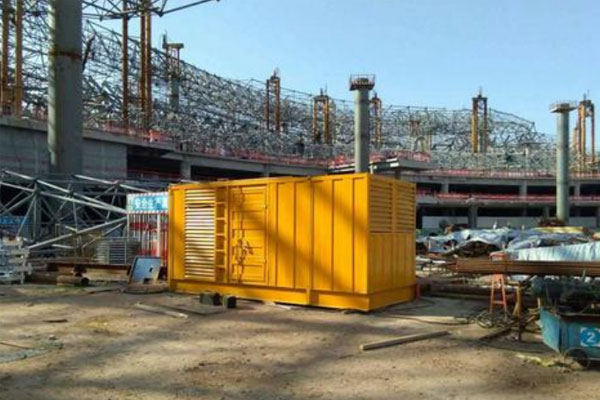 衡南发电机出租如何判断空气滤清器是否需要更换？