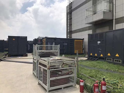 衡南除了定期检查，还有哪些方法可以及时发现接触式转速表探头的磨损？
